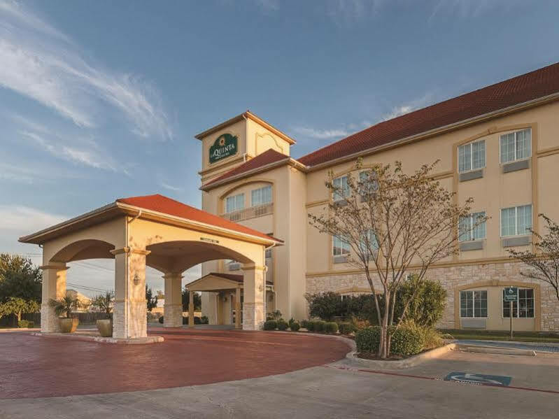 La Quinta By Wyndham Waxahachie Hotel Exterior foto